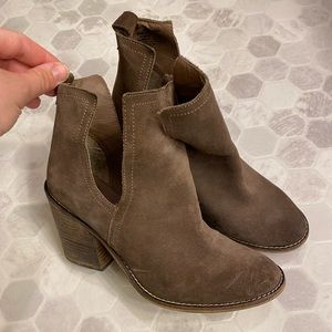 Steve Madden booties